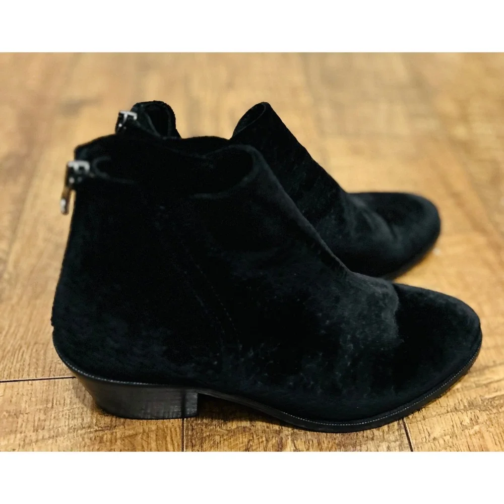 Ethem Black Velvet Ankle Boots Anthropologie Low‎ Heel Chic Fashion Shoes 6.5